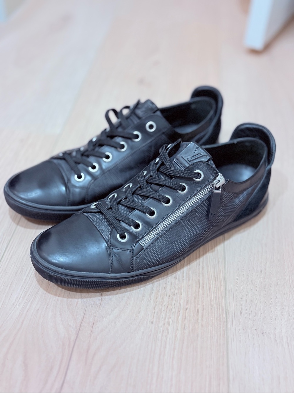 Louis Vuitton Damier Graphite Punchy Side-Zip Sneakers LV 8.5 / US 9.5